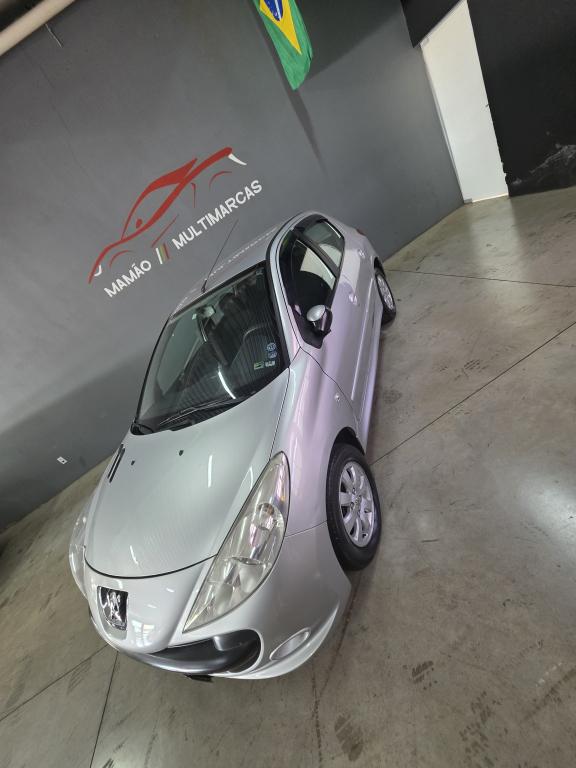 PEUGEOT 207 Hatch - Foto