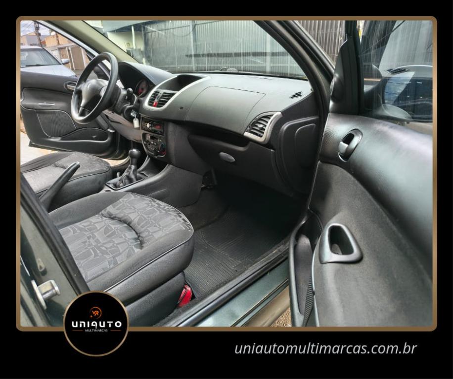 PEUGEOT 207 Hatch - Foto