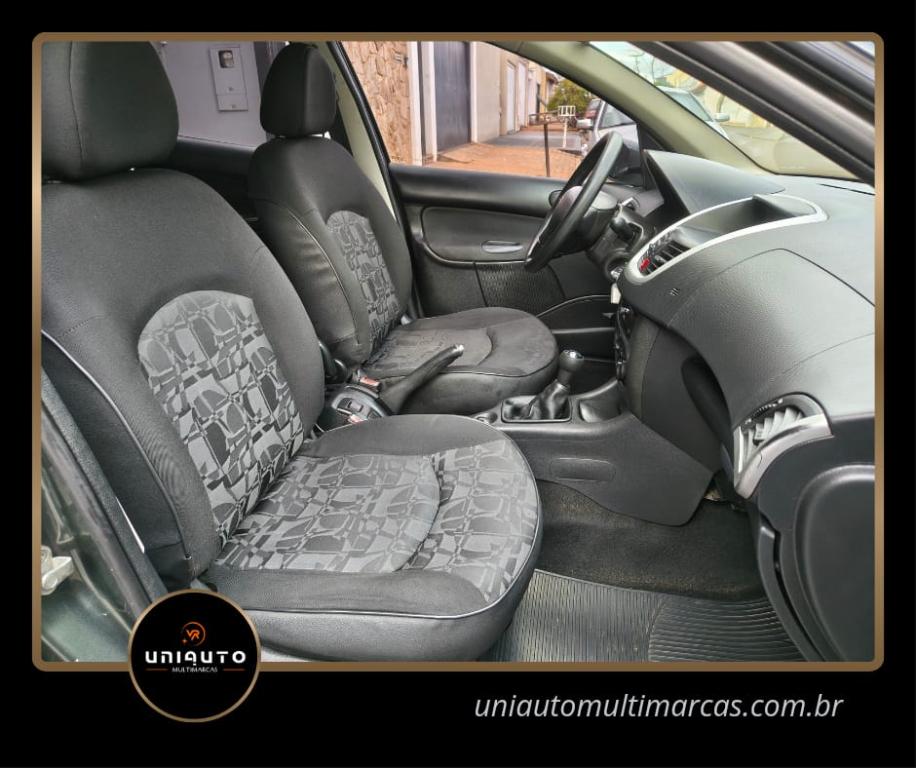 PEUGEOT 207 Hatch - Foto