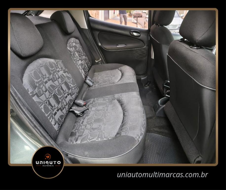 PEUGEOT 207 Hatch - Foto