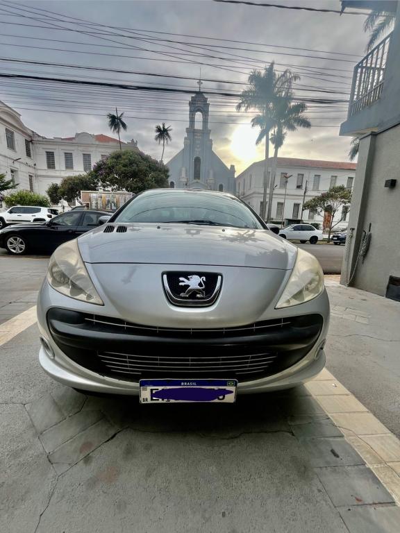 PEUGEOT 207 Hatch - Foto