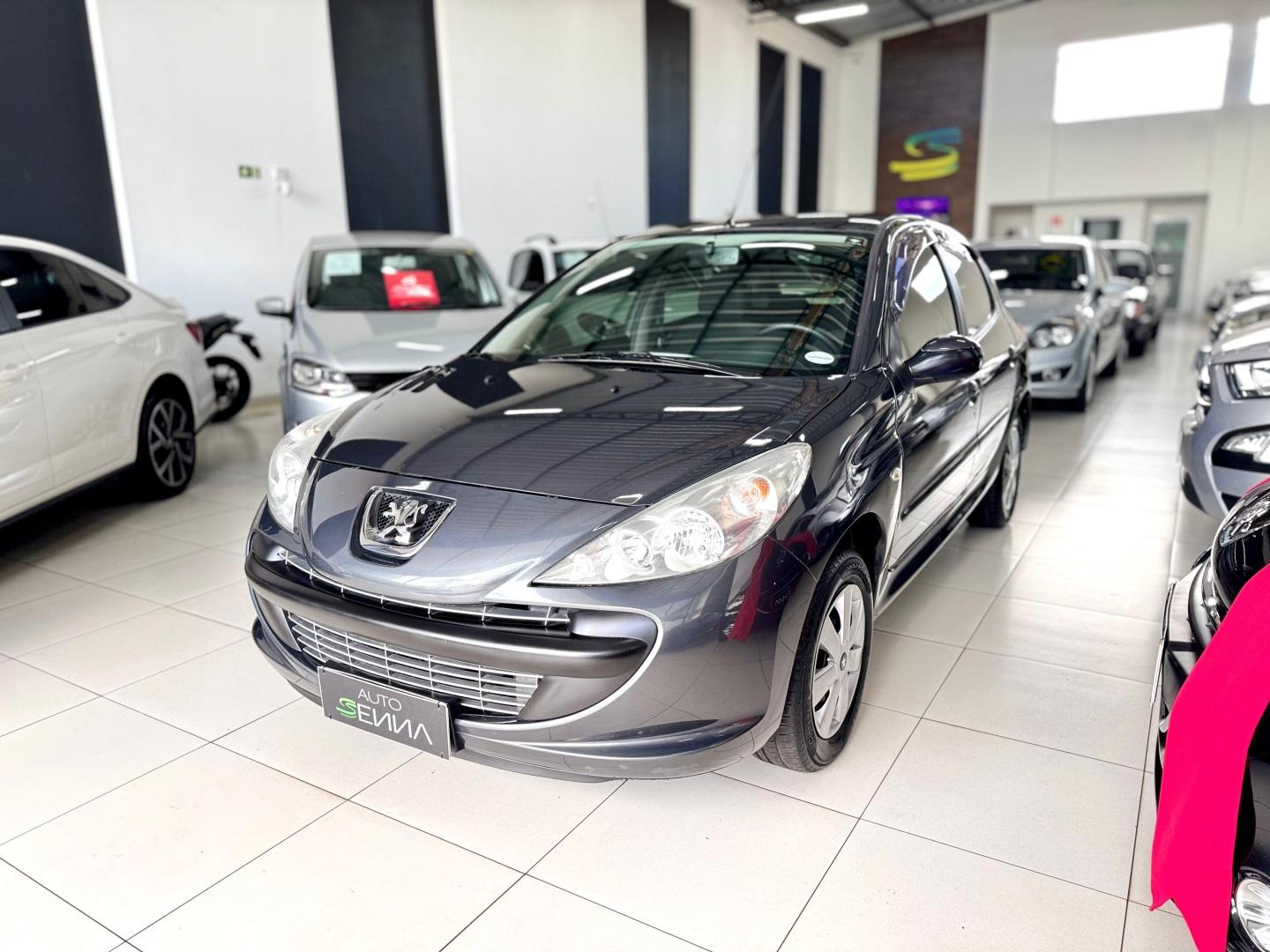 PEUGEOT 207 Hatch - Foto