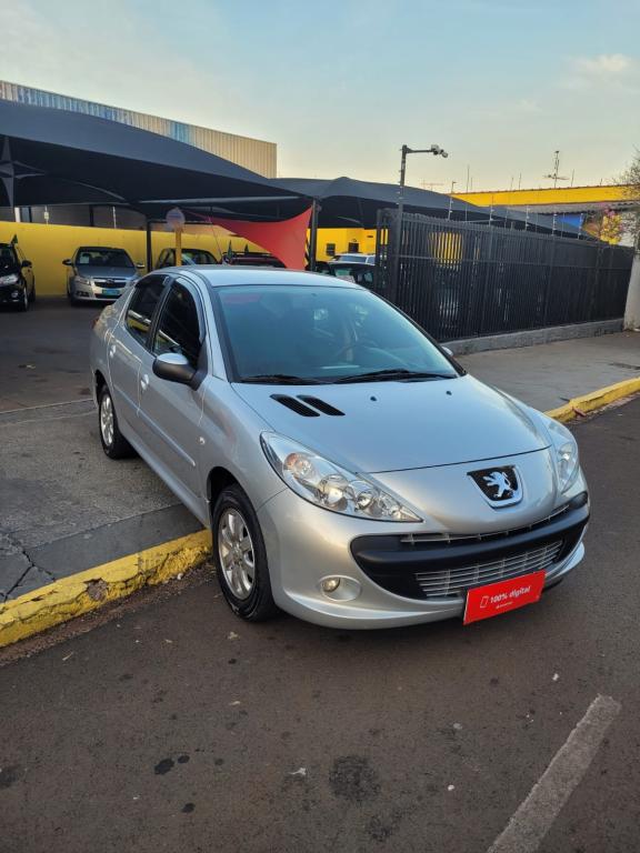 PEUGEOT 207 Sedan