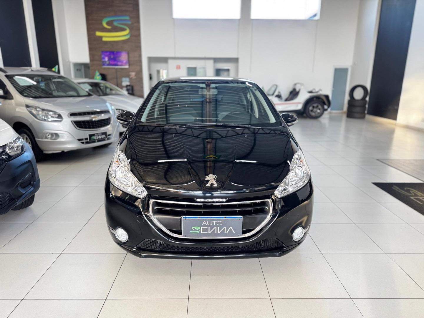 PEUGEOT 208 - Foto