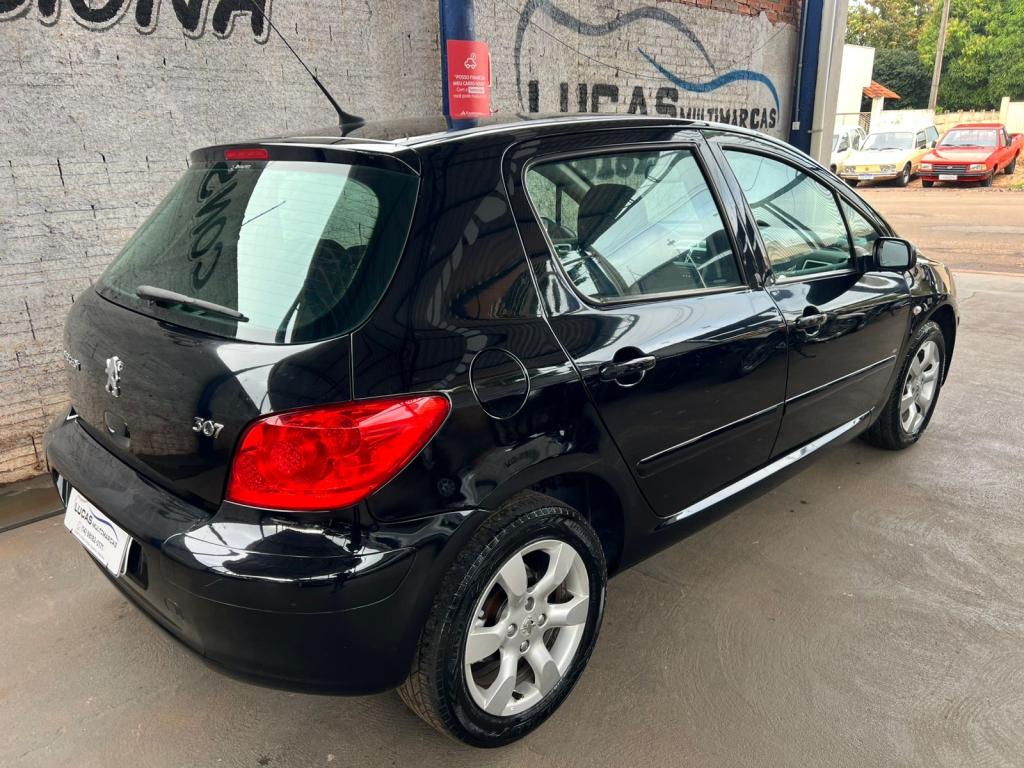 PEUGEOT 307 Hatch - Foto