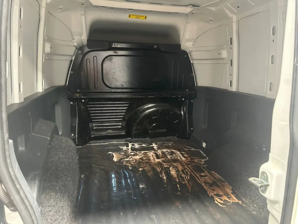 PEUGEOT Partner Rapid - Foto