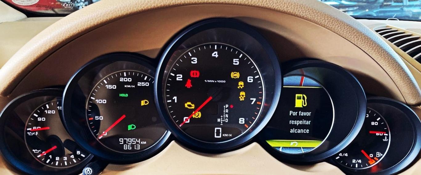 PORSCHE Cayenne - Foto