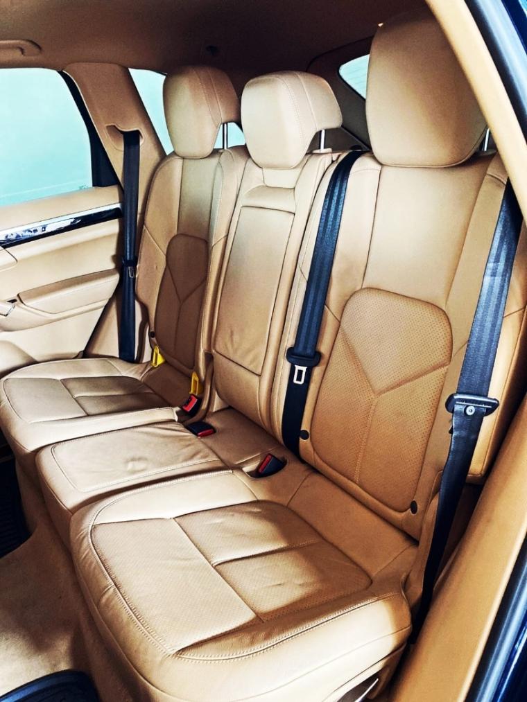 PORSCHE Cayenne - Foto