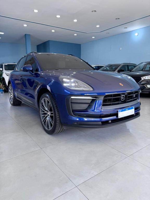 PORSCHE Macan - Foto