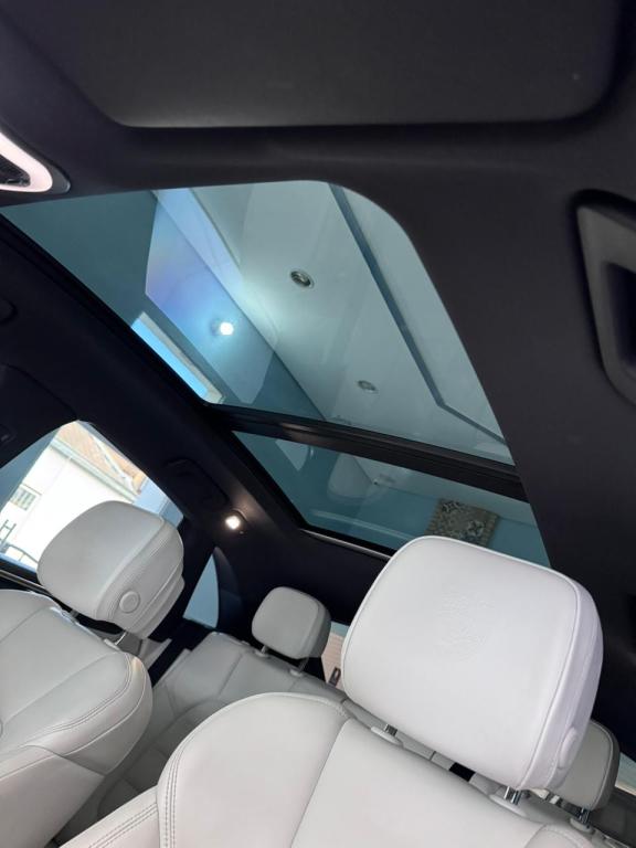 PORSCHE Macan - Foto