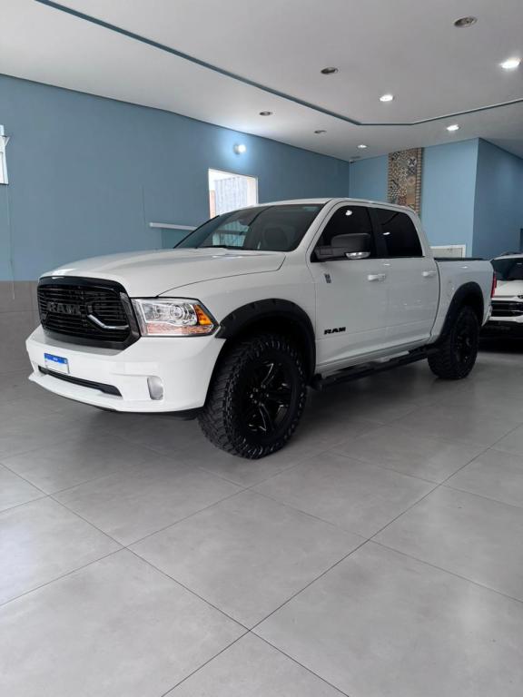 RAM 1500 - Foto