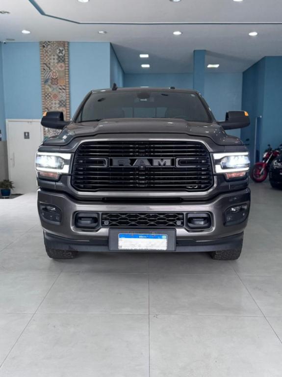 RAM 2500 - Foto