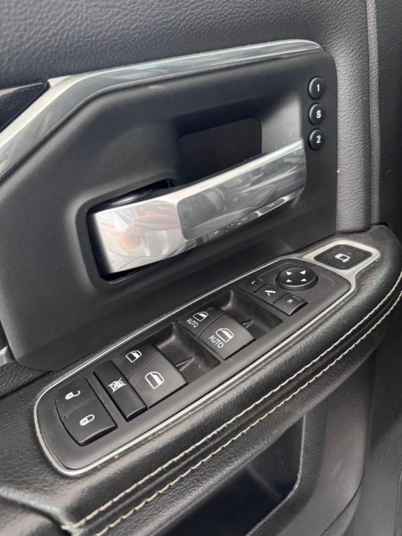RAM 2500 - Foto