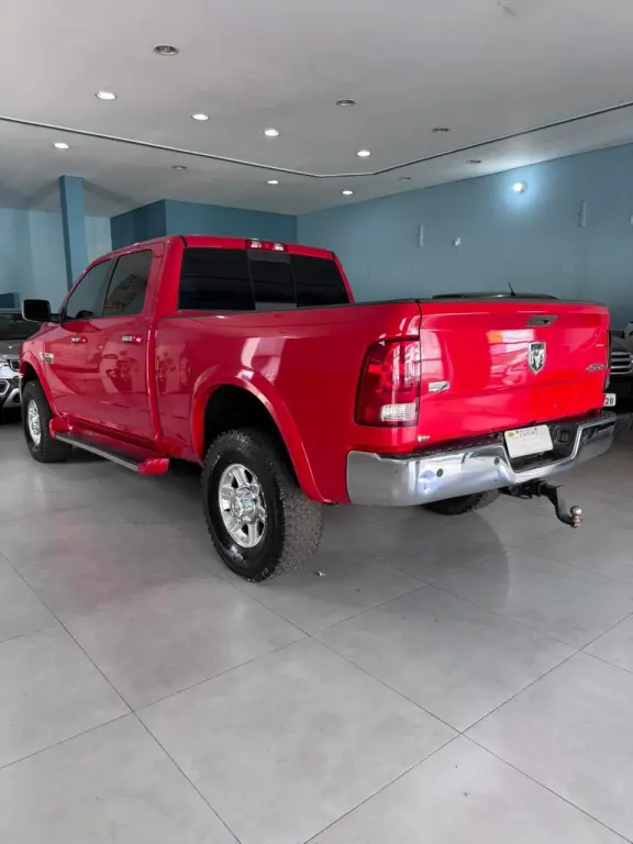 RAM 2500 - Foto