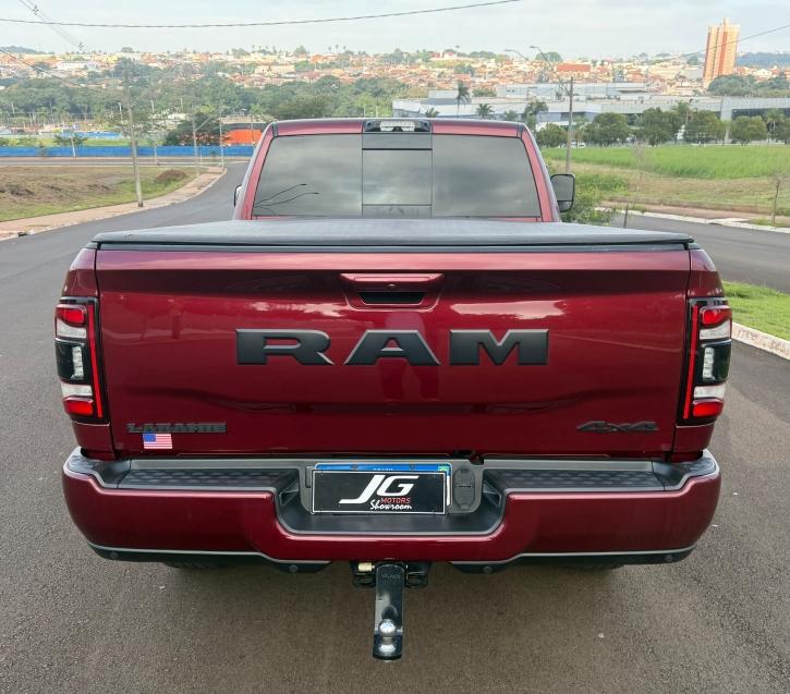 RAM 2500 - Foto