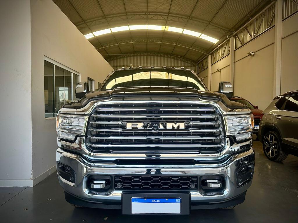 RAM 3500 - Foto