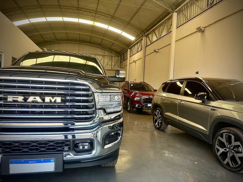 RAM 3500 - Foto