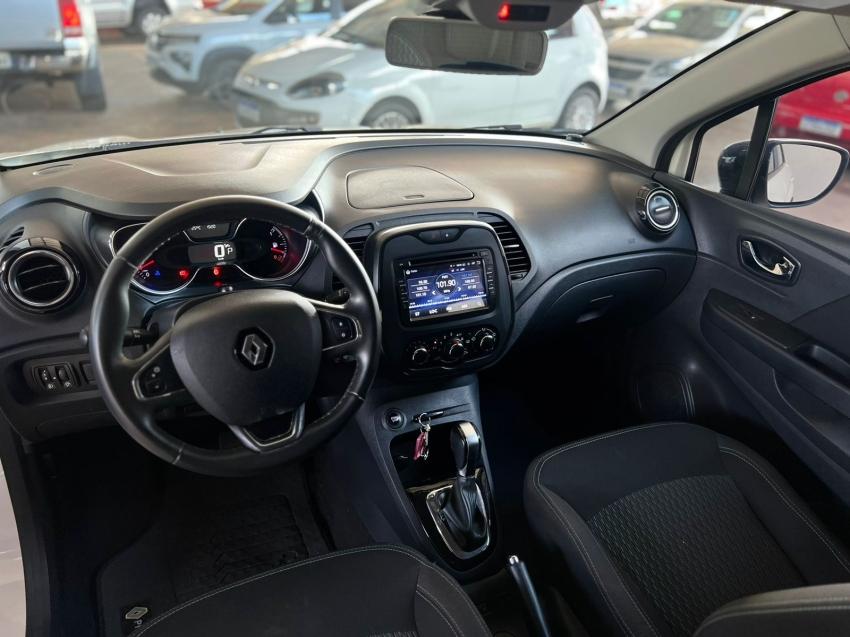 RENAULT Captur - Foto