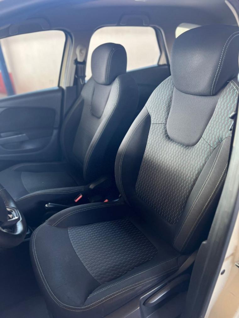 RENAULT Captur - Foto