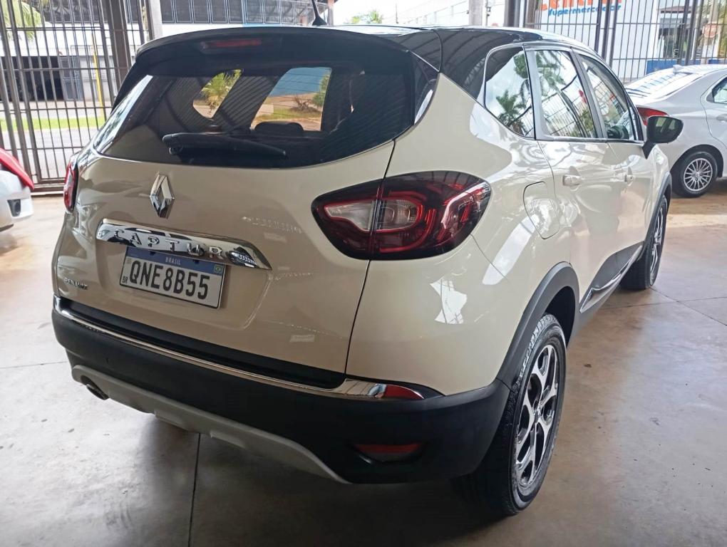 RENAULT Captur - Foto