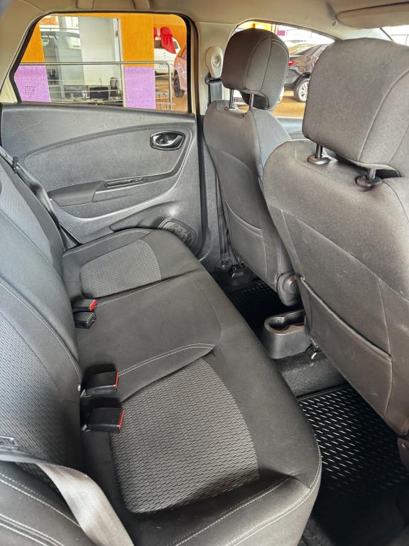 RENAULT Captur - Foto