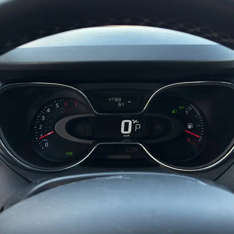 RENAULT Captur - Foto