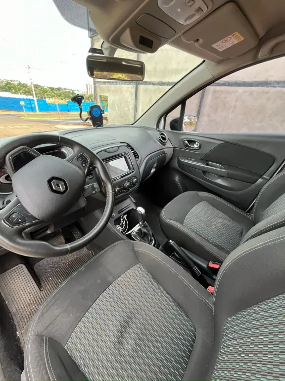 RENAULT Captur - Foto