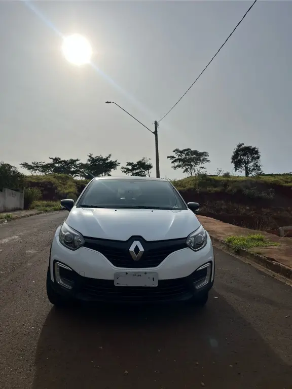 RENAULT Captur - Foto