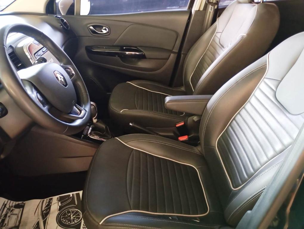 RENAULT Captur - Foto