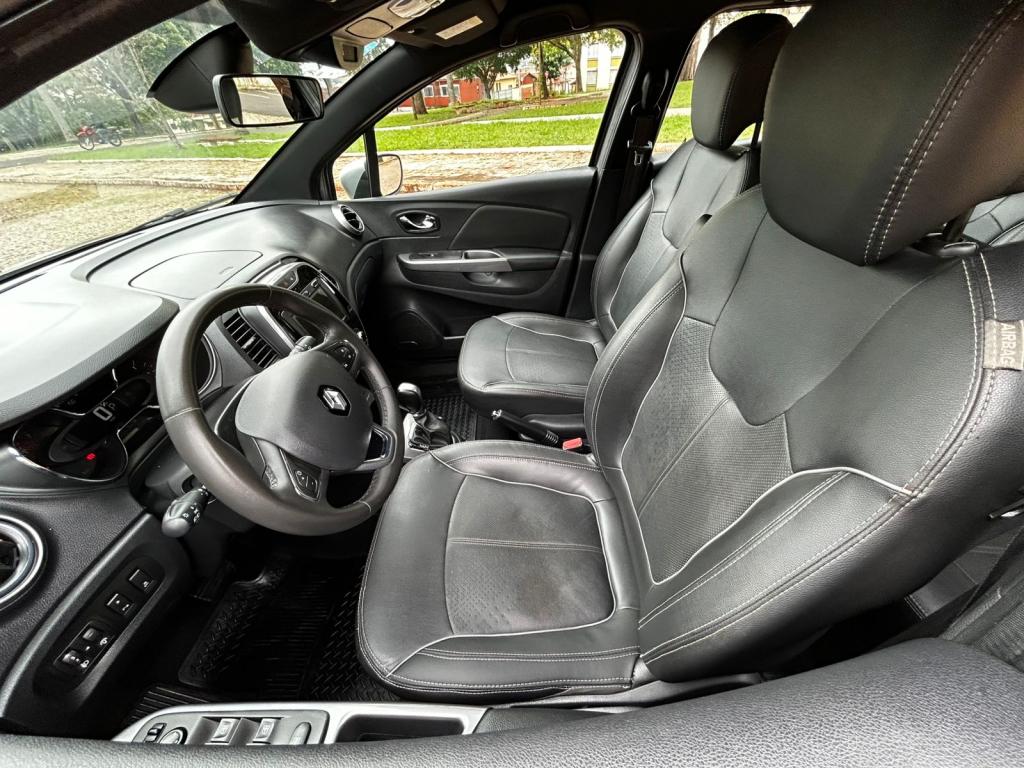RENAULT Captur - Foto