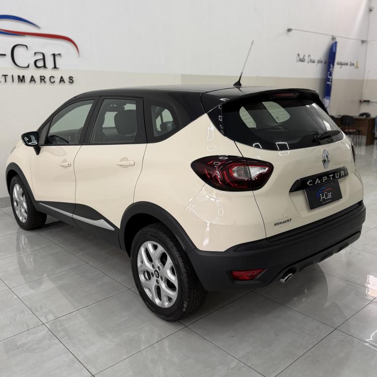 RENAULT Captur - Foto