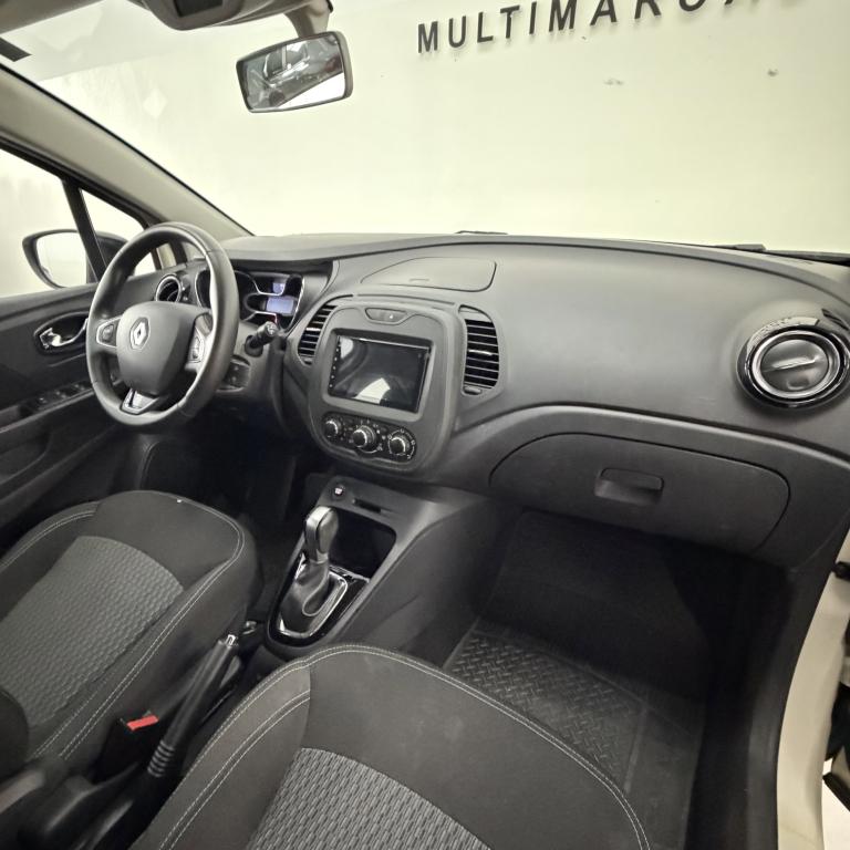 RENAULT Captur - Foto