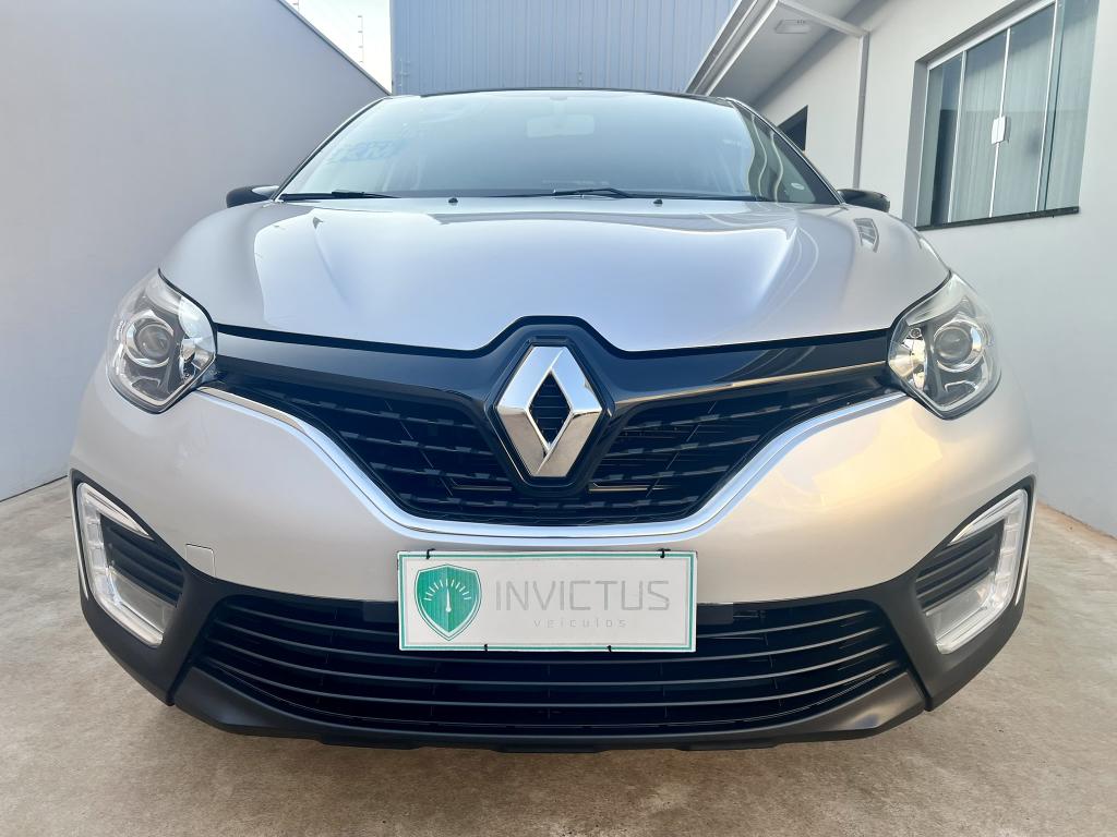 RENAULT Captur - Foto
