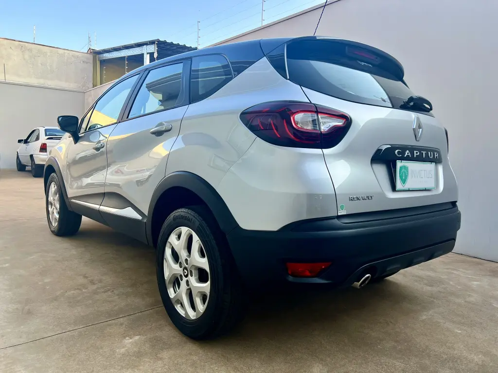 RENAULT Captur - Foto