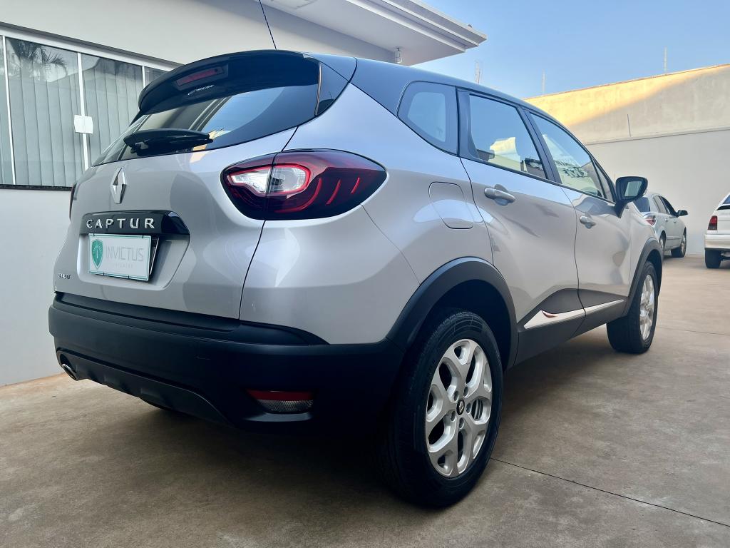 RENAULT Captur - Foto