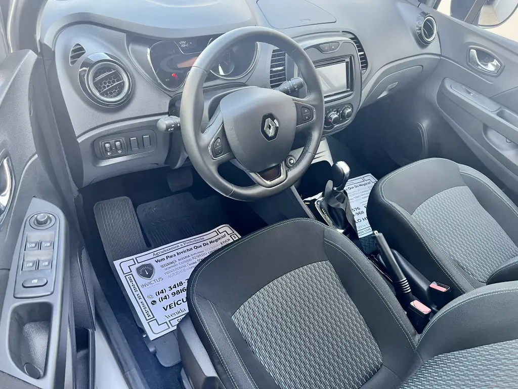 RENAULT Captur - Foto