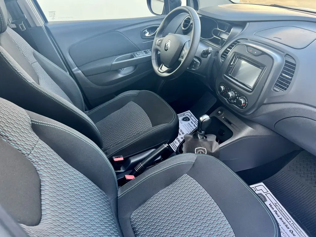 RENAULT Captur - Foto