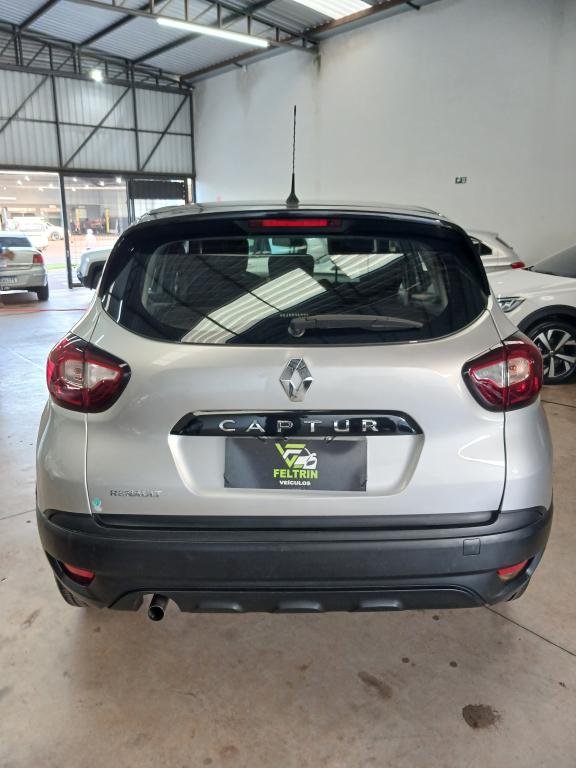 RENAULT Captur - Foto