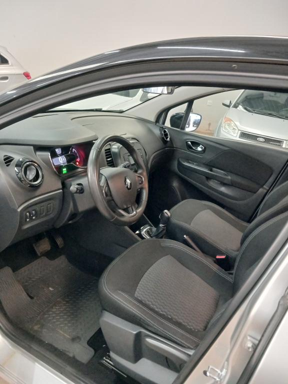 RENAULT Captur - Foto