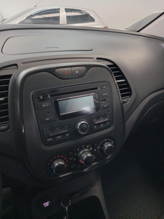 RENAULT Captur - Foto