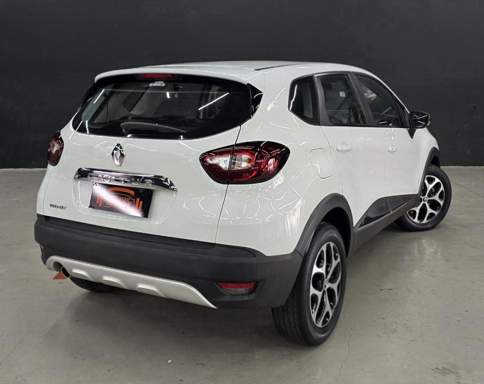 RENAULT Captur - Foto