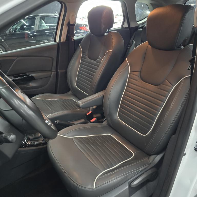 RENAULT Captur - Foto