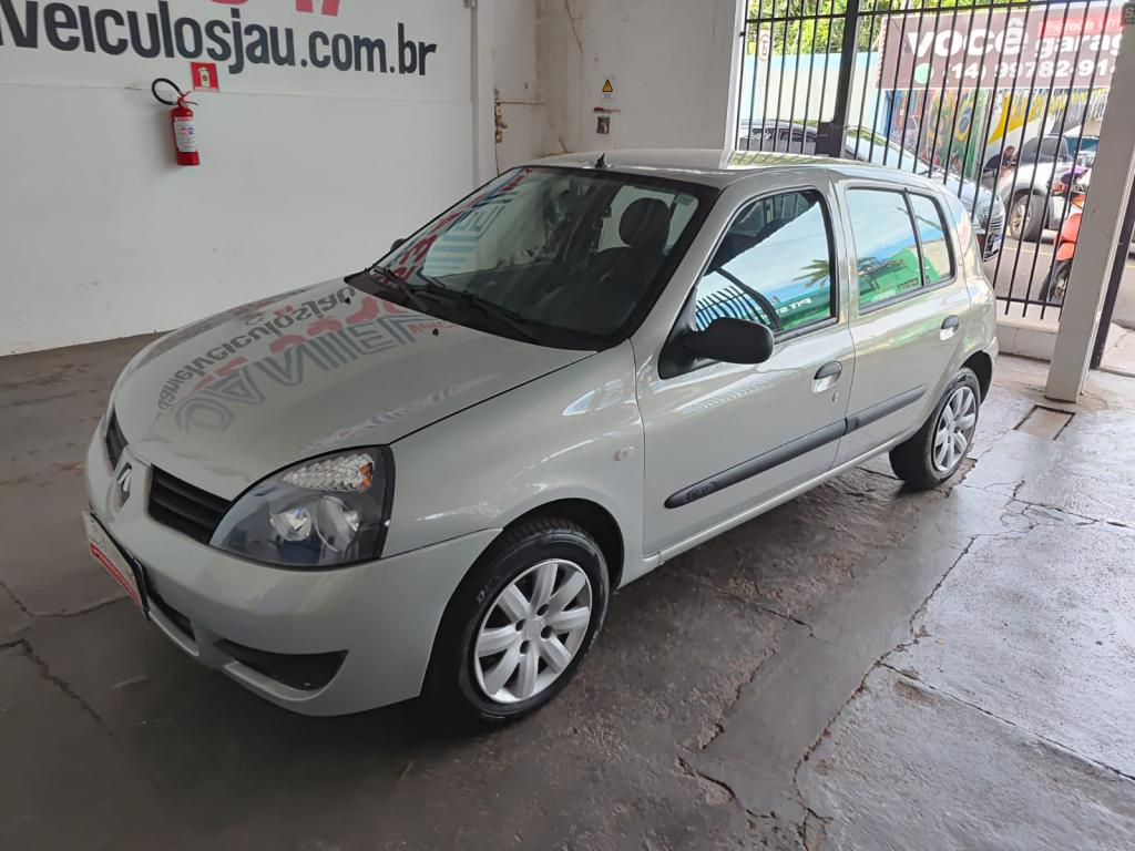 RENAULT Clio Hatch - Foto
