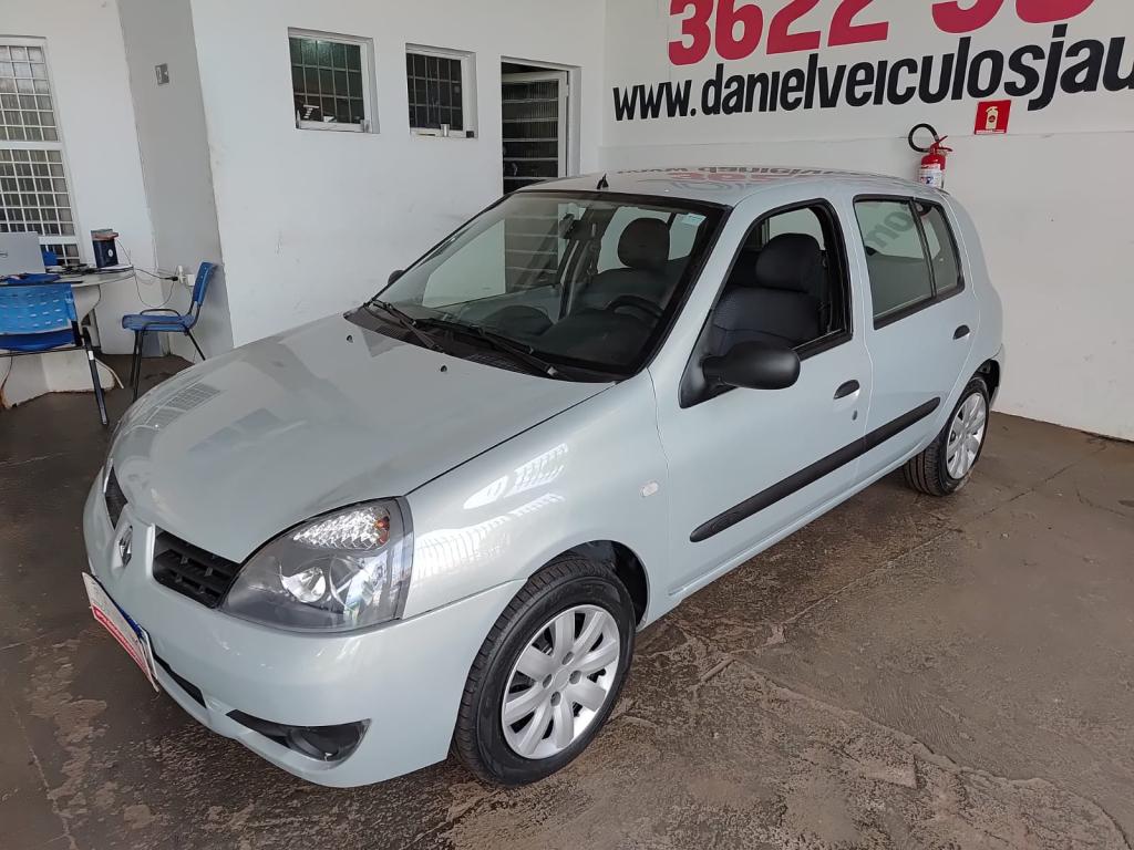 RENAULT Clio Hatch - Foto