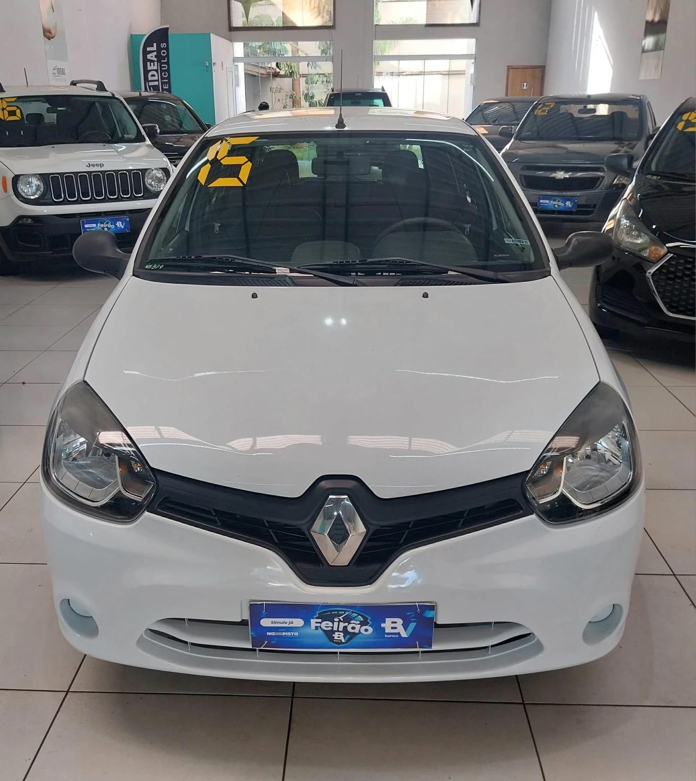 RENAULT Clio Hatch - Foto