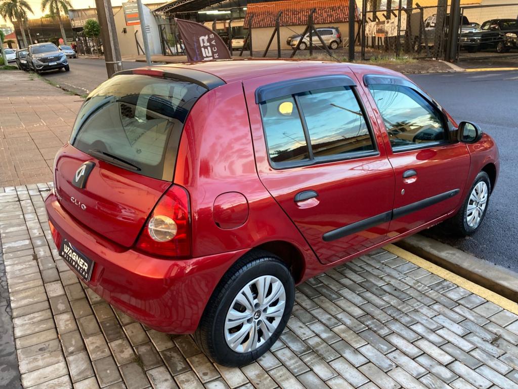 RENAULT Clio Hatch - Foto