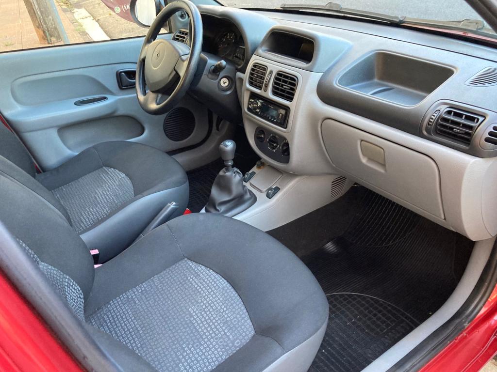 RENAULT Clio Hatch - Foto