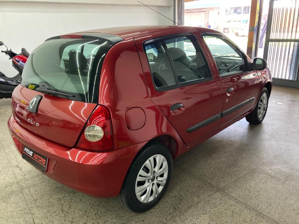 RENAULT Clio Hatch - Foto