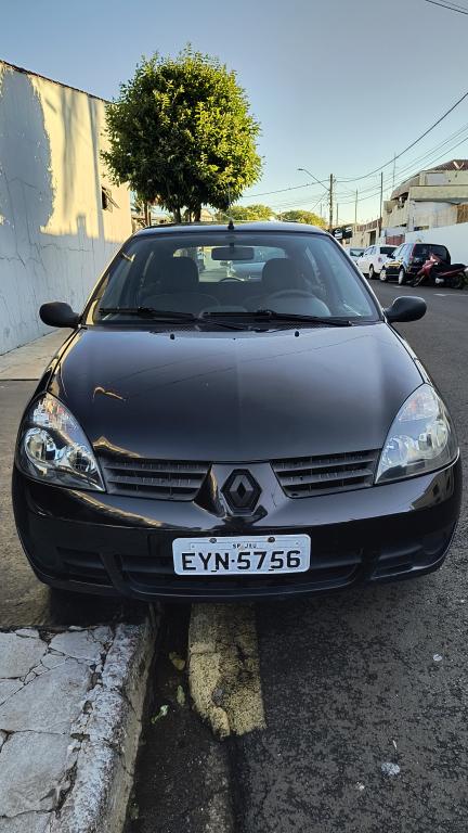 RENAULT Clio Hatch - Foto