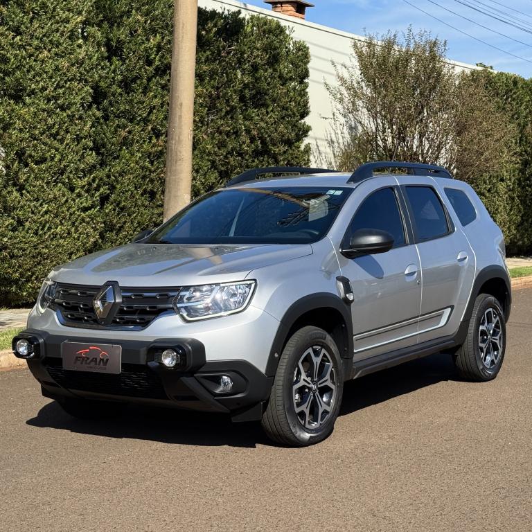 RENAULT Duster - Foto
